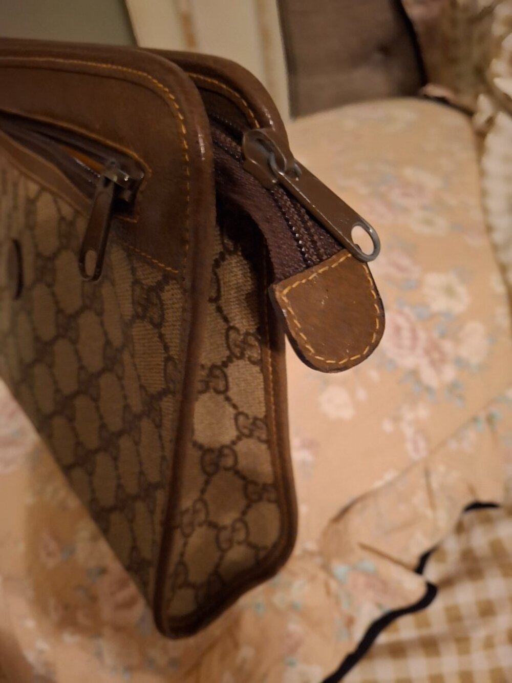 Vintage gucci clutch - Picture 7 of 14